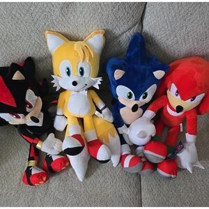 Set Of 4 Sonic Plush From ROUND 1